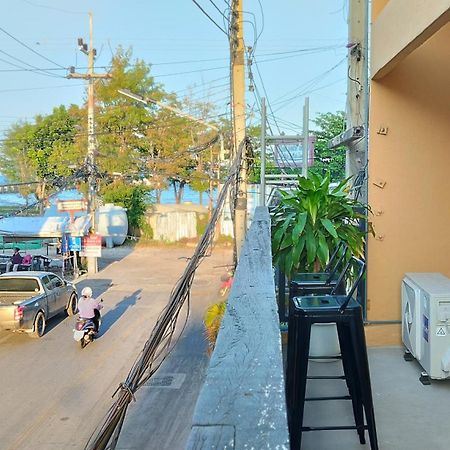 Captain Joe Cafe & Hostel Hua Hin Ngoại thất bức ảnh